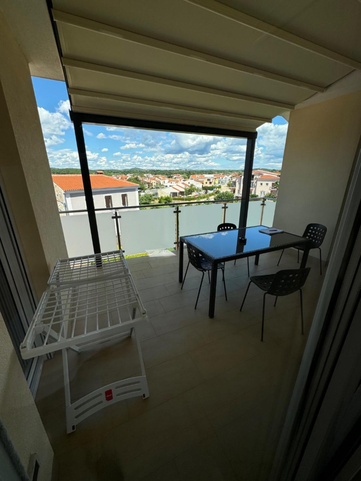 Funtana Appartements An Der 1 Reihe Vom Meer Екстериор снимка