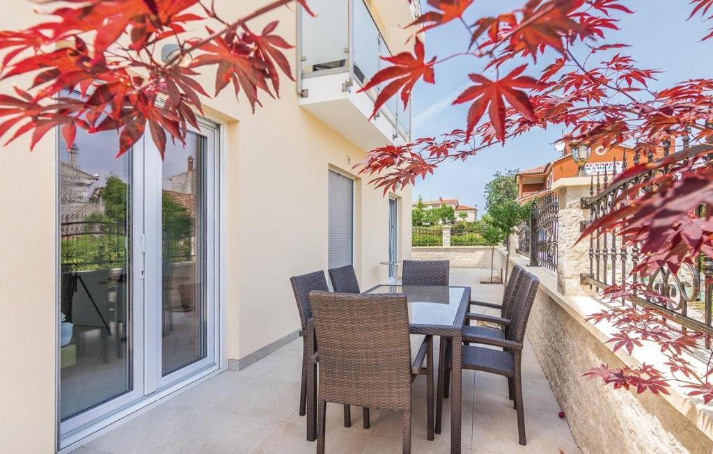 Funtana Appartements An Der 1 Reihe Vom Meer Екстериор снимка